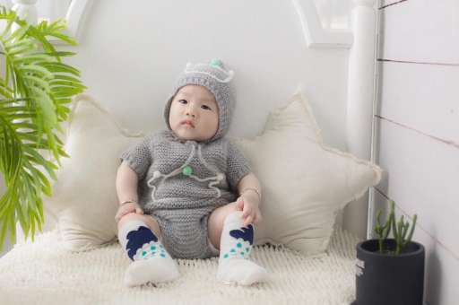 泰安宝宝揉眼睛是怎么回事